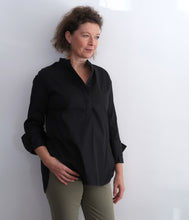 Load the image into the gallery viewer, Lareida Cotton Blouse Nura Raw Edge
