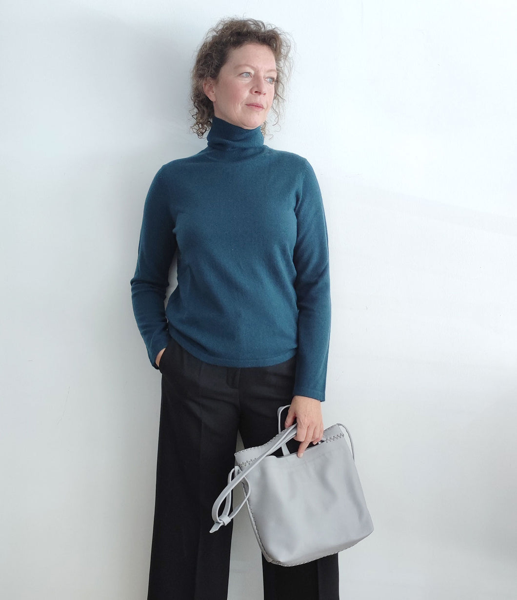 Esisto Thin Cashmere Pullover Turtleneck